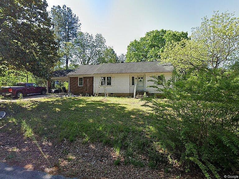 1st image of 208 Walker St