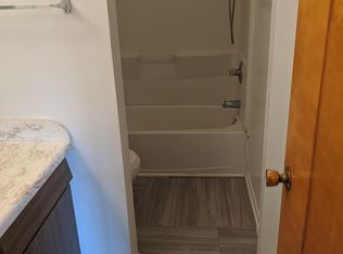 2913 Baker Rd APT 4, Dexter, MI 48130