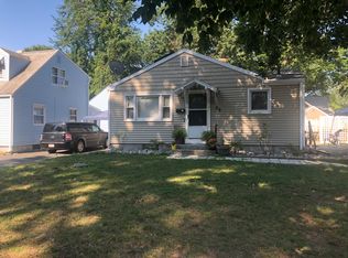 30 Georgetown St, Springfield, MA 01104