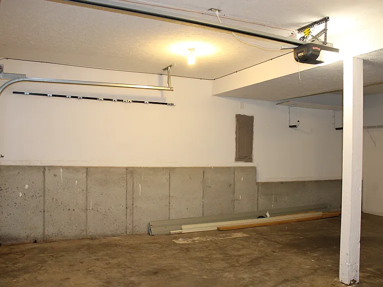 garage