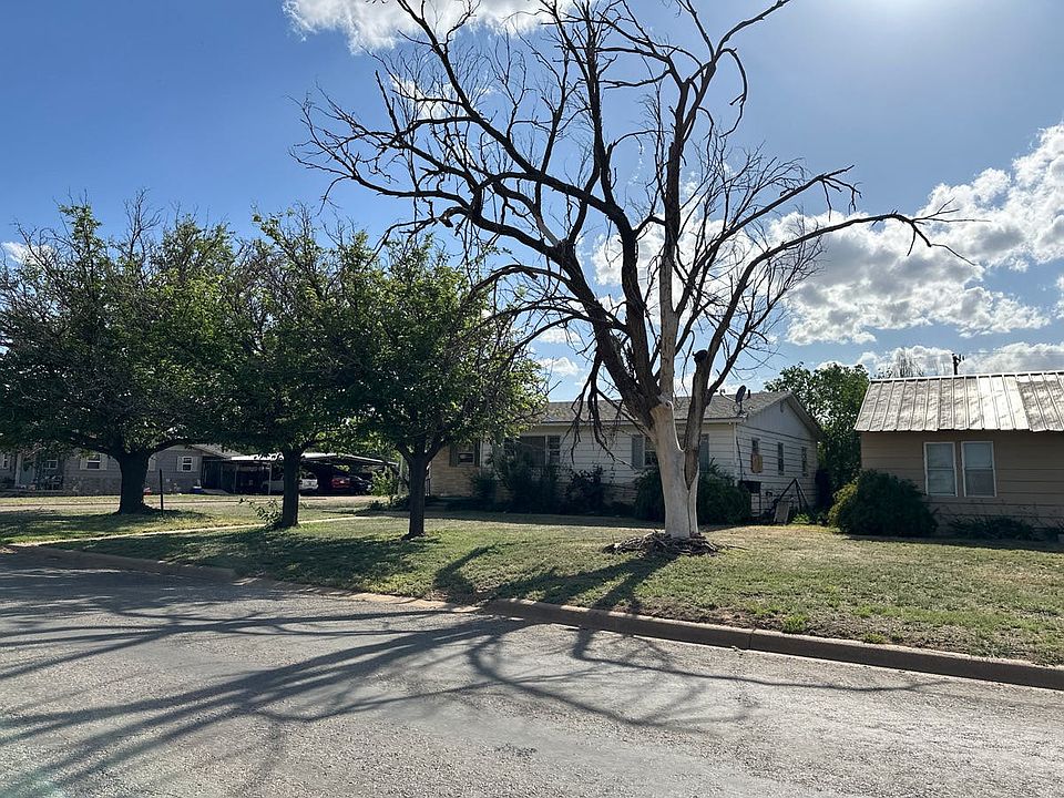 310 SW 5th St, Dimmitt, TX 79027 Zillow
