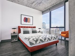 1201 W Lake St #713, Chicago, IL 60607