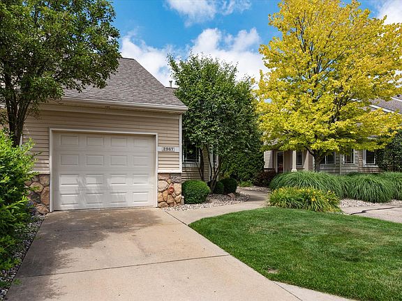 2nd image of 2967 Edgestone Dr