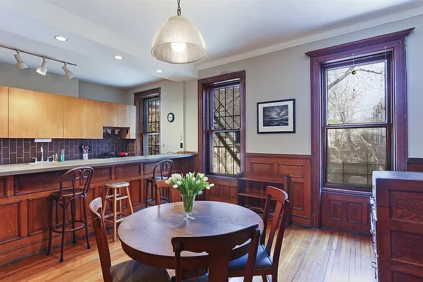 Sold by Corcoran | media 23