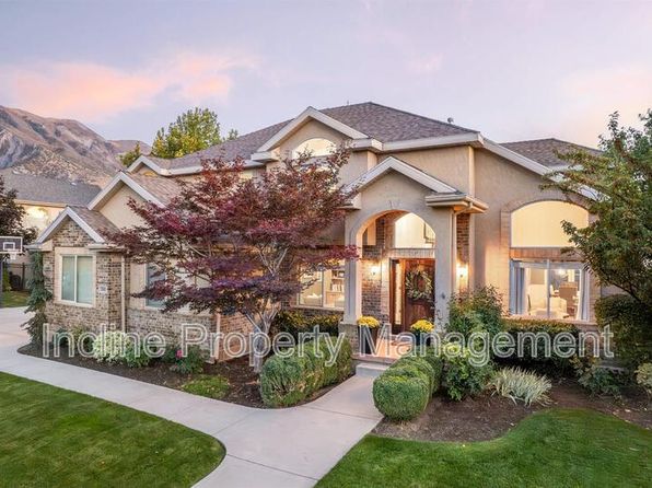 768 Healey Blvd
