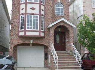 207 Erie St, Elizabeth, NJ 07206