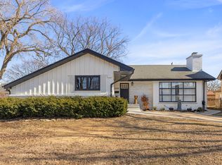 9525 Parkside Ave, Oak Lawn, IL