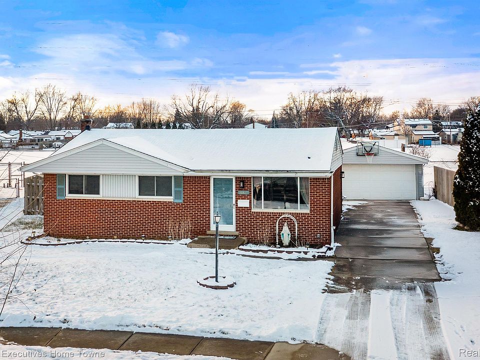 1st image of 38825 Alcoy Dr