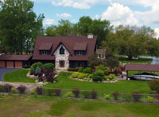 26136 W Stanton Bay Rd, Ingleside, IL 60041