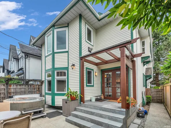 1823 Creelman Ave, Vancouver, BC V6J 1B7