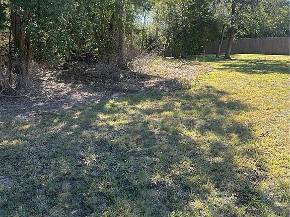 4th image of 2121 Manning Way