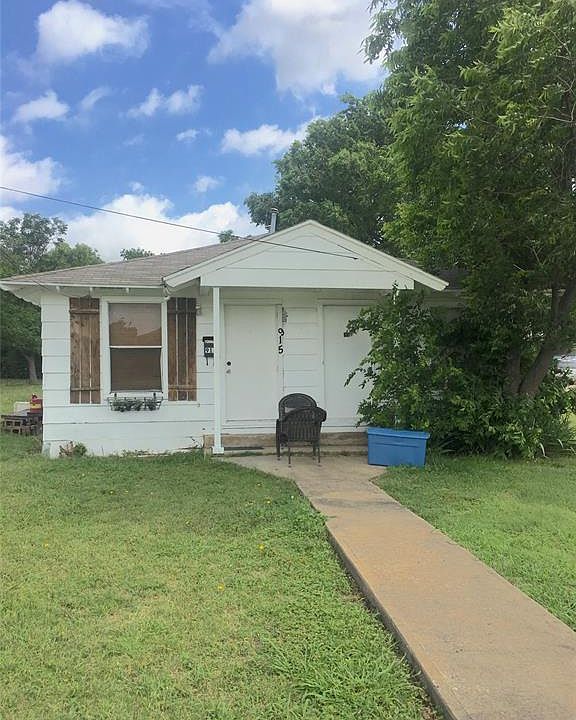 1st image of 915/917 17th St