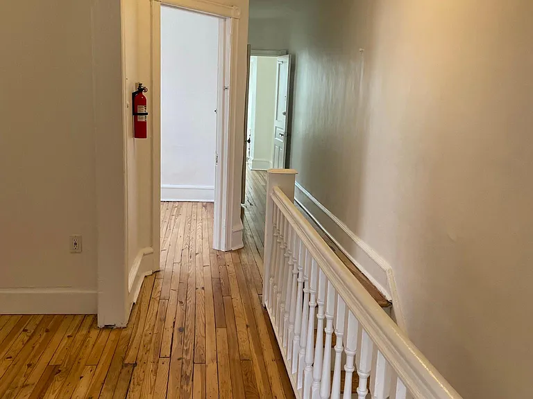 136 S 53rd St — Photo 11