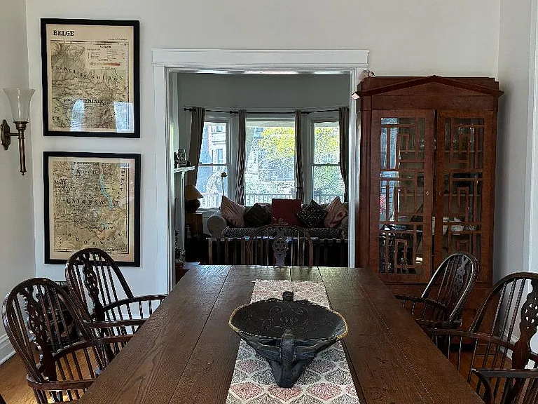 Dining room looking west towards LR
