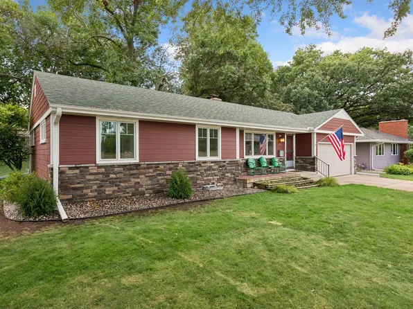 4725 School Rd, Edina, MN 55424
