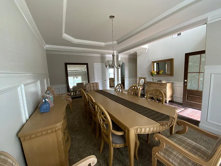 1470 Fort Dr — Photo 17