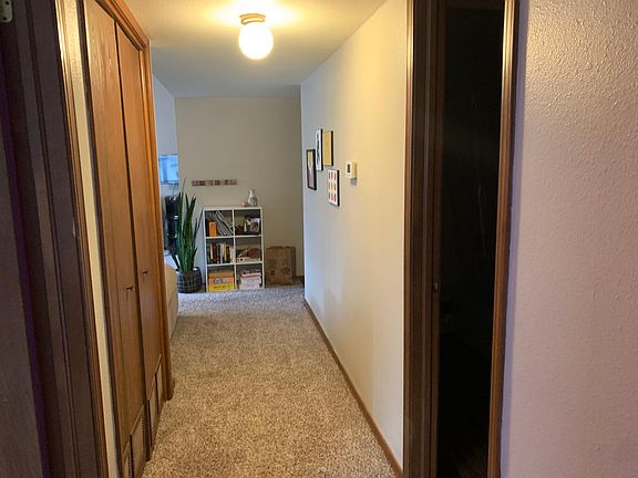 5th image of 421 W 3rd Ave APT 2