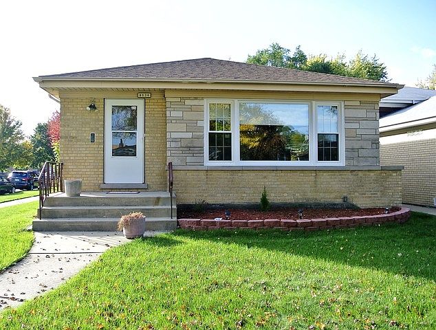 1st image of 8034 Hamlin Ave