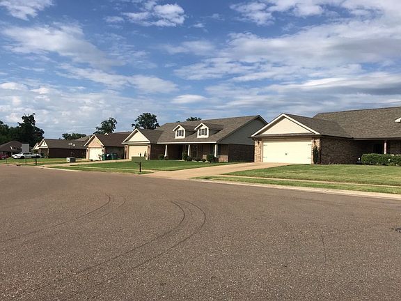 5th image of 7771 Walnut Glenn Dr