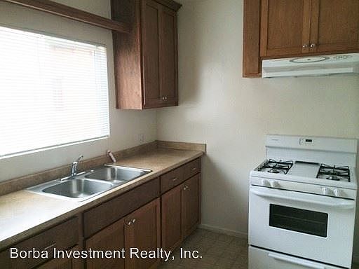 5th image of 547 E Dayman St APT 04