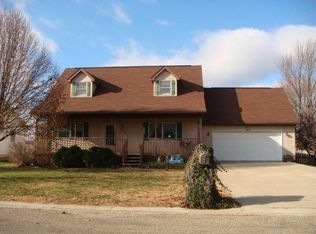 2106 Cypress Dr, South Jacksonville, IL 62650