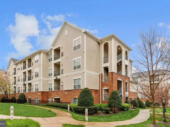 4852 Eisenhower Ave Unit 435, Alexandria, VA 22304