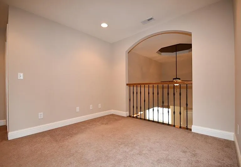 8751 Seven Lakes Dr — Photo 17