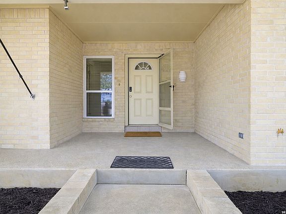3rd image of 5838 Winterhaven Dr