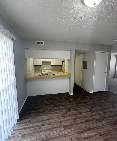 1800 Worthington Run Dr — Photo 4