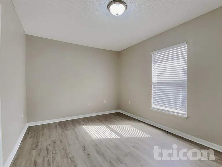 508 Cloudcroft Dr — Photo 12