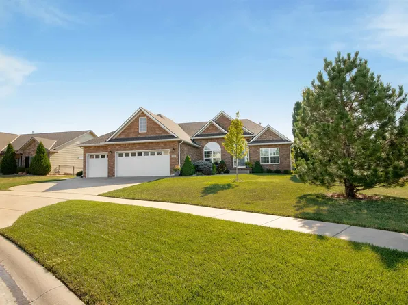 2406 N Sawgrass Ct, Derby, KS 67037