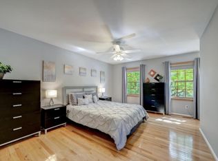 2920 Village Spring Ln, Vienna, VA 22181