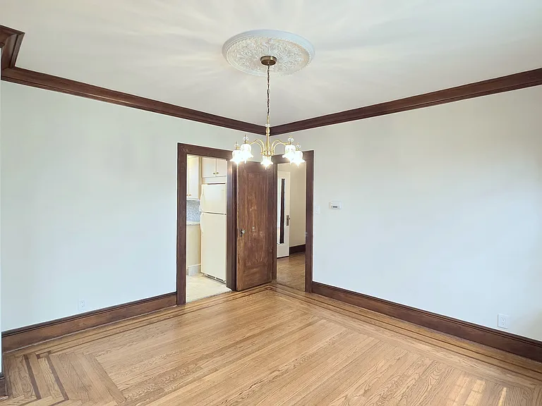 75 Williamson Ave #2 — Photo 6