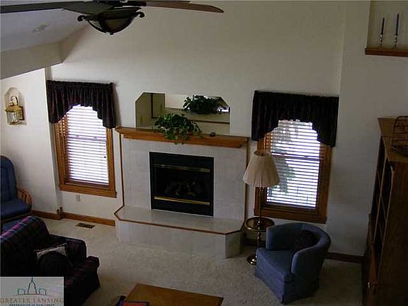 5th image of 609 Hastay Blvd