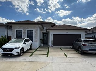 14548 SW 23rd Ter, Miami, FL 33175