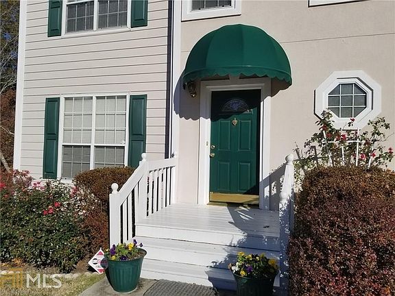 3rd image of 1155 River Overlook Ct