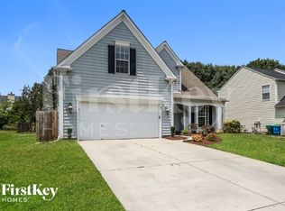 6140 Creekview Ct, Harrisburg, NC 28075