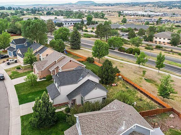 3rd image of 407 Balsa Drive