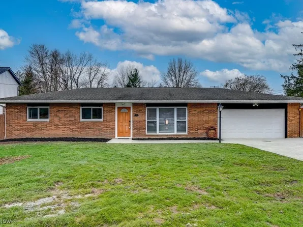 63 Ernest Dr, Tallmadge, OH 44278