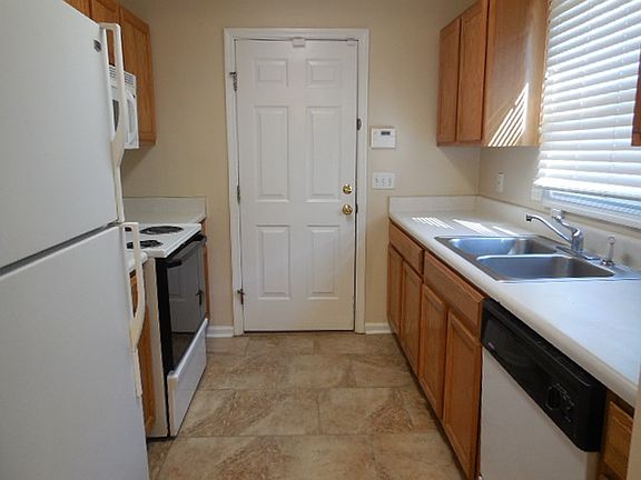 4th image of 2118 Delta Blvd