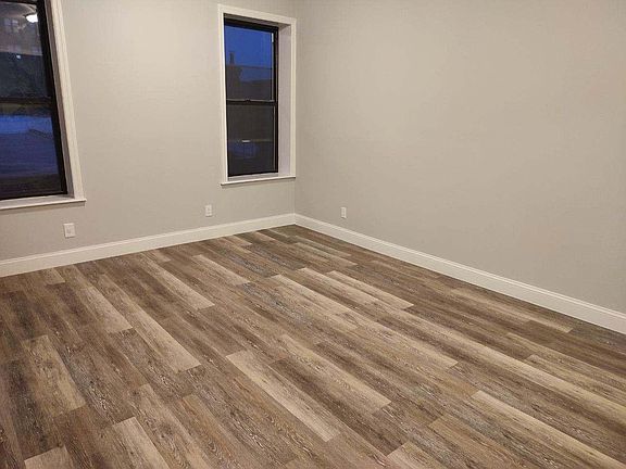 2nd image of 37 Bay 26 St #2