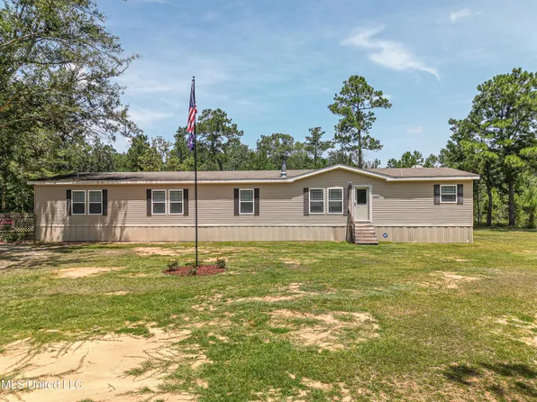26089 Creek Cv, Perkinston, MS 39573