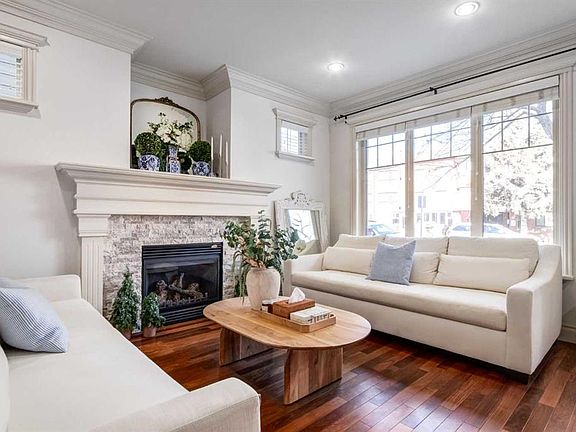 4th image of 2413 N 2nd Ave NW #1