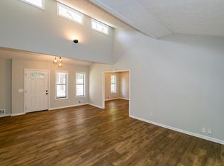 175 Little Brook Dr, Woodstock, GA 30188