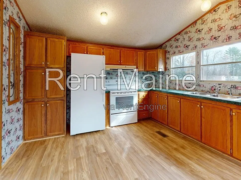 74 Sweet Fern Dr