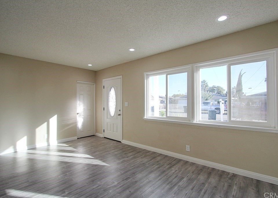 1st image of 6691 Naomi Ave