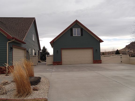 3rd image of 6146 Sandalwood Dr