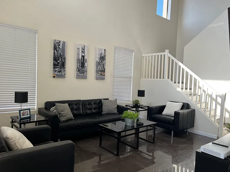 39838 N Calabria St — Photo 2