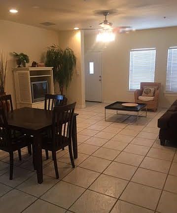 3rd image of 102 E Huisache St #2