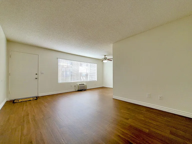180 N First St. — Photo 24